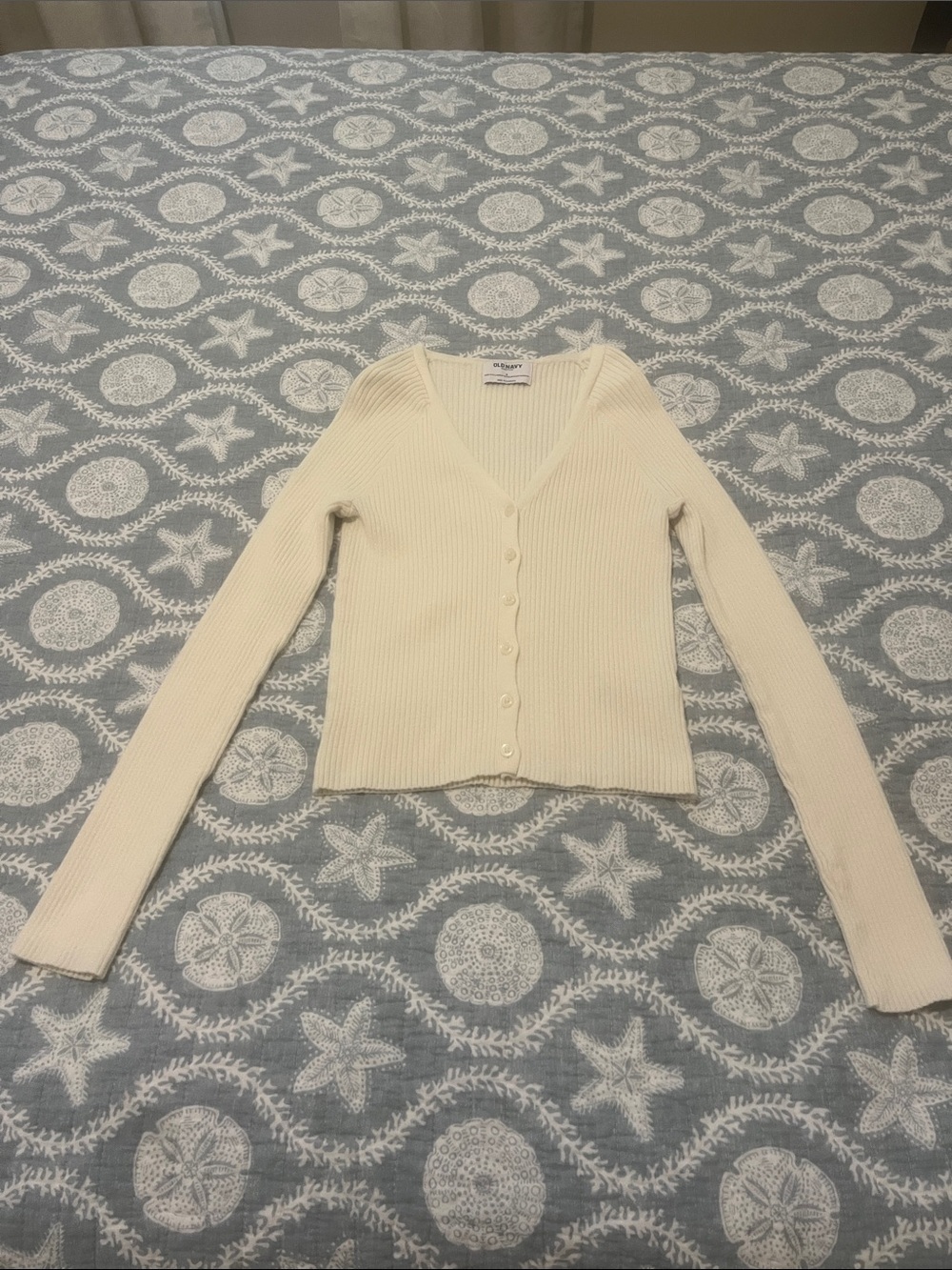 Old Navy Ivory Ribbed V-Neck Button Cardigan